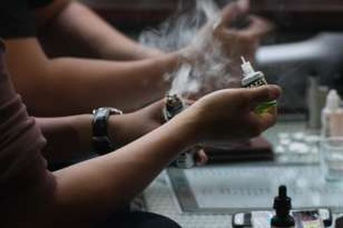 Konsumsi Rokok Elektrik Naik, Pemerintah Harus Segera Bikin Aturannya