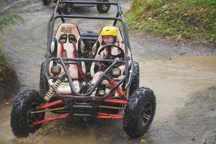Nikmati Keindahan Alam Bali dengan UTV dan Ubud Quad Biking