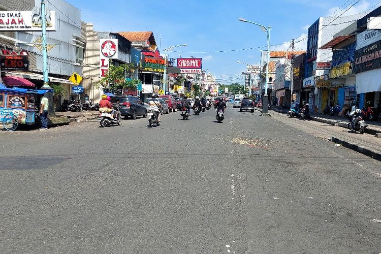 Tarif parkir di jalanan Kota Salatiga mengalami kenaikan sejak Kamis (25/4/2024), termasuk di Jalan Jenderal Sudirman.
