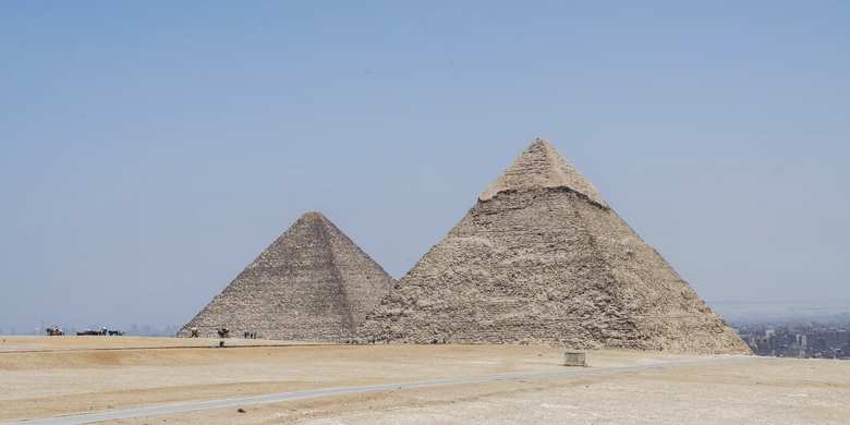 7 keajaiban dunia kuno, Piramida Giza.