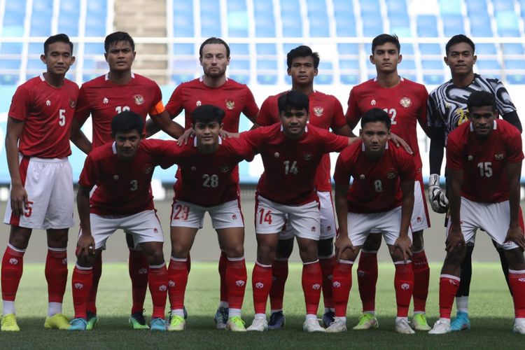 Skuad timnas U23 Indonesiaa saat uji coba di Korsel pada April 2021.