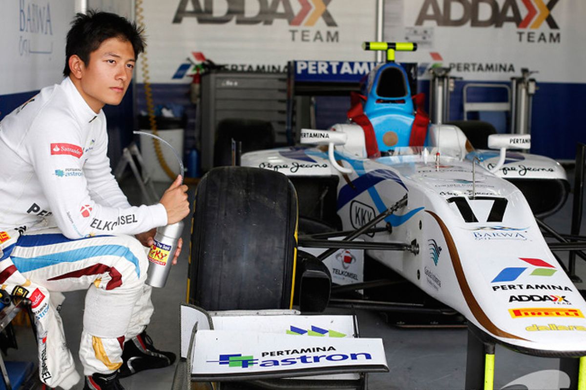 Rio Haryanto GP2 bersama tim ADDAX