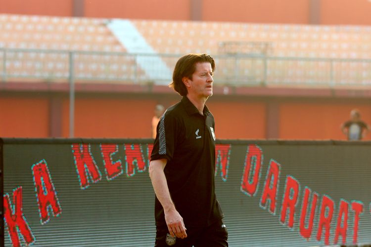 Pieter Huistra pelatih Borneo FC ketiga sejak pekan ke-27 Liga 1 2022-2023.