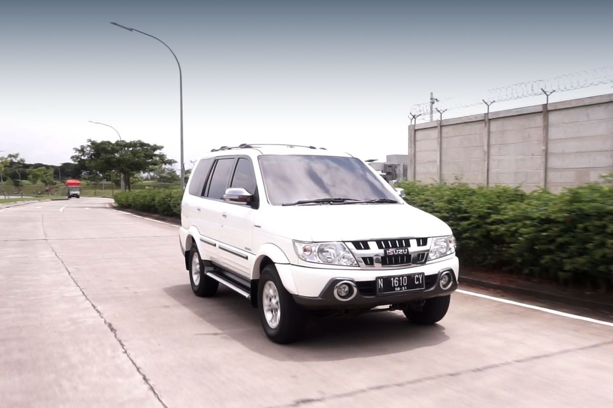 Isuzu Panther resmi berhenti produksi. Kompas.com mendapat kesempatan untuk mencoba terakhir kali