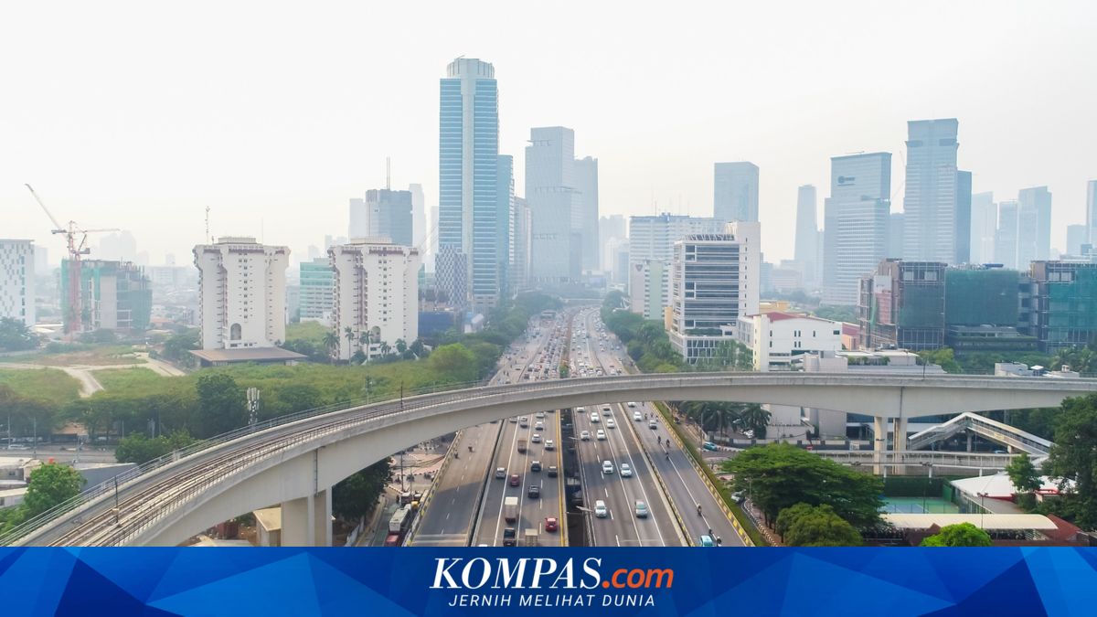 Lalu Lintas Tol Jakarta Pagi Ini: Dalam Kota Padat, Contraflow di Beberapa Titik