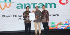 Terapkan Prinsip Keberlanjutan, ANTAM Raih 3 Penghargaan ESG Initiative Awards 2024