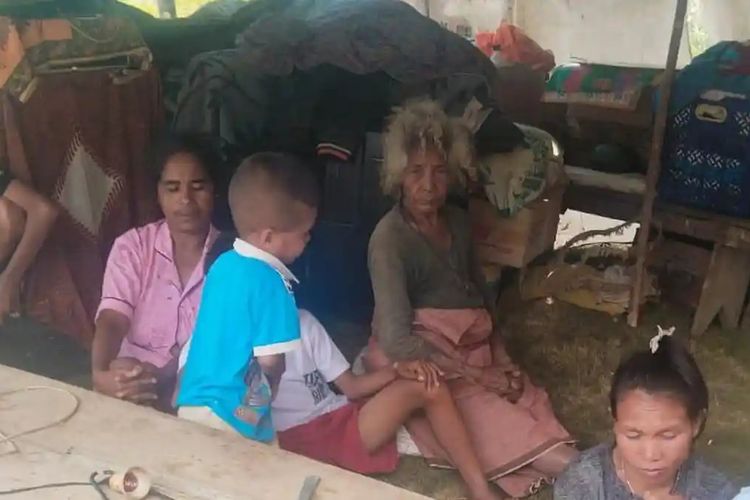 6 Hari Mengungsi Pascagempa NTT, Warga di Manggarai Belum Dapat Bantuan, Kehabisan Makanan