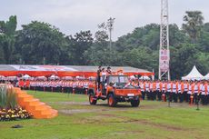 Anies Naik Jip Oranye di Apel Siaga, Lambaikan Tangan ke Ribuan Kader PKS