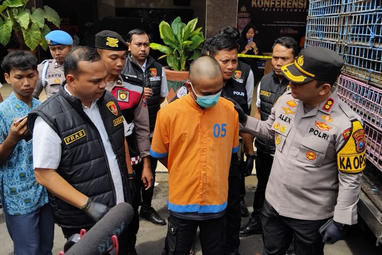 Oknum guru honorer di Lumajang ditangkap polisi karena mencuri pikap dan bermain judi online, Selasa (4/2/2025)
