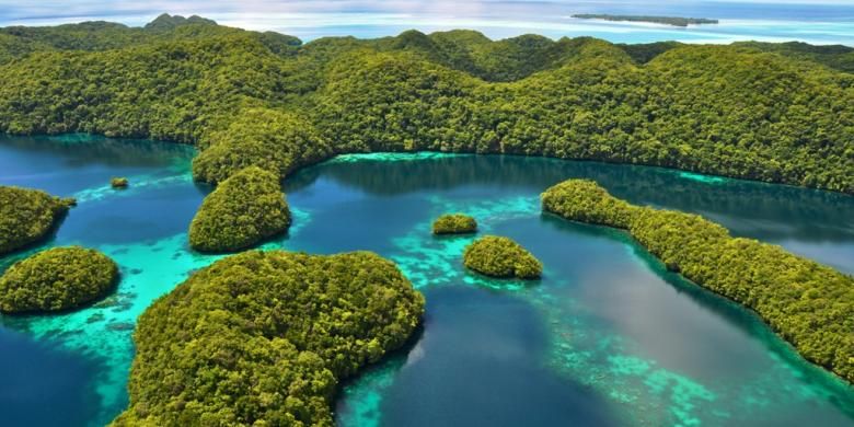 Gugusan pulau di Palau.