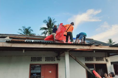 Ratusan Rumah di Bangka Tengah Rusak akibat Puting Beliung, 4 Warga Terluka