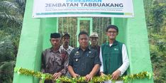 Rayakan Kemerdekaan Ke-80 RI, Dompet Dhuafa dan Kitabisa.com Resmikan Jembatan Gantung di Gowa
