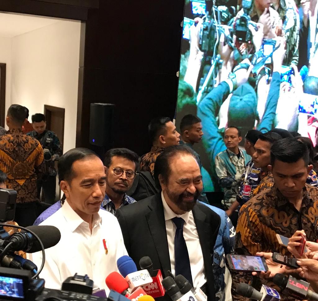 Nasdem-Demokrat-PKS Tak Kunjung Umumkan Koalisi, Diprediksi karena Kedekatan Surya Paloh-Jokowi