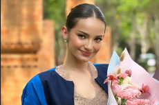 Momen Nama Enzy Storia Dipanggil Saat Wisuda, Dosen: Ini Artis Apa Ya?