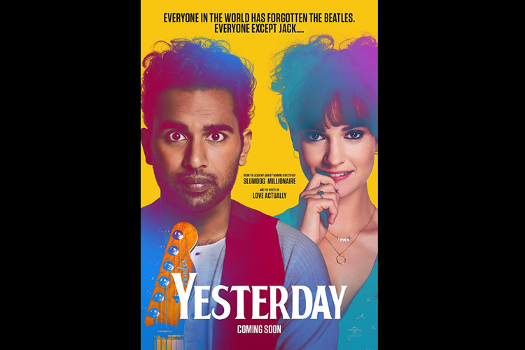 Himesh Patel dan Lily James dalam film komedi romantis Yesterday (2019).