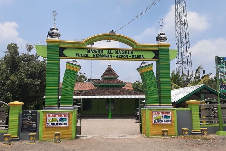 Masjid Al Ma'shum, yang terletak di Pelem Kidangan, Kelurahan Jepon, Kabupaten Blora, Jawa Tengah, Jumat (24/3/2023)