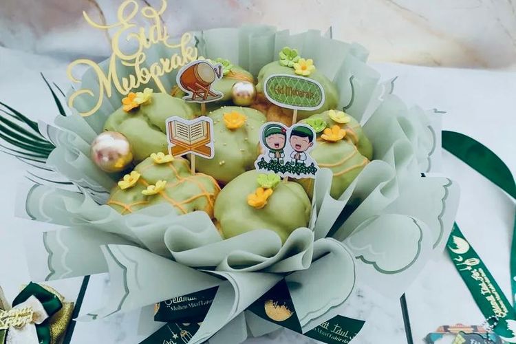  Kue Soes dengan variasi warna dan rasa hasil karya Dkueh Malang menjadi salah satu pilihan hampers Lebaran 2025.