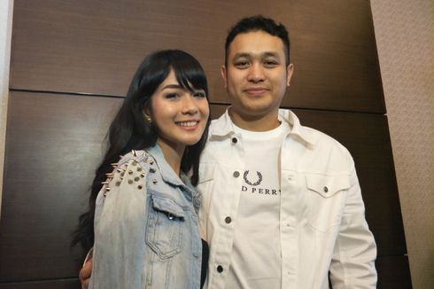 Gilang Dirga dan Istri Berharap Punya Anak dari London