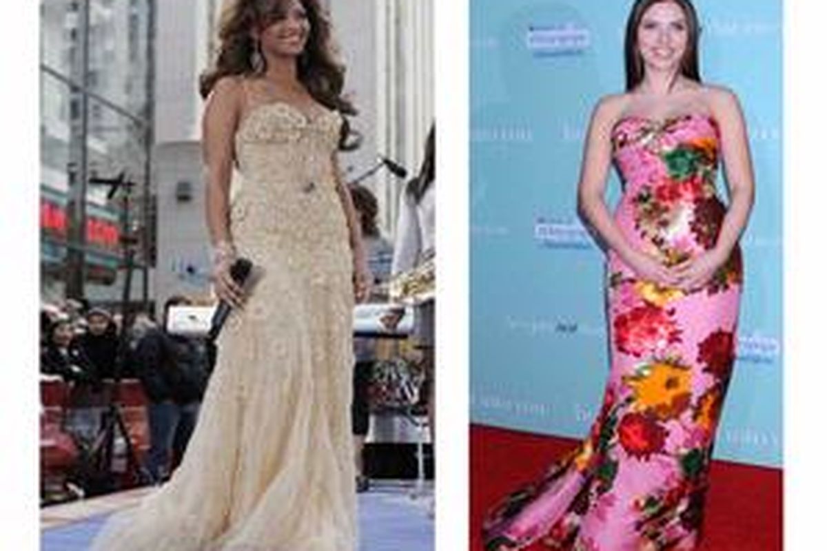 Beyonce dan Scarlett Johansson mengenakan pakaian yang memeluk lekuk pinggang dan bagian dada.