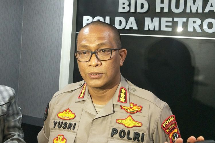 Kabid Humas Polda Metro Jaya, Kombes Pol Yusri Yunus saat ditemui di Polda Metro Jaya Jakarta, Selasa (21/1/2020)