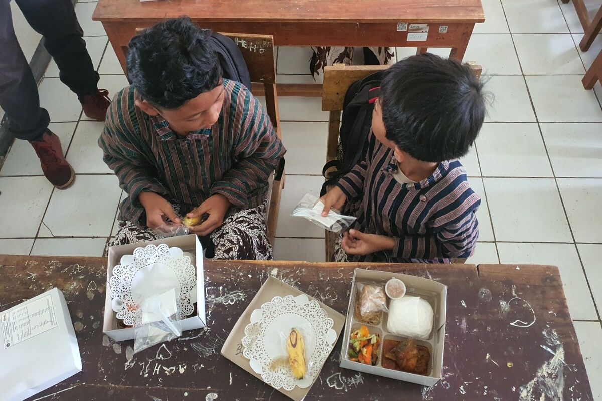Uji Coba Makan Bergizi Gratis di Gunungkidul, Menunya Ikan Cakalang