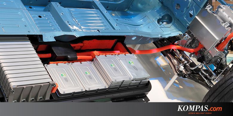 How To Extinguish A Burning Electric Car Do Not Use Water