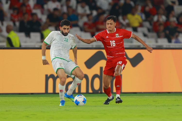 Aksi Dony Tri Pamungkas dalam laga Timnas Indonesia vs Oman di Stadion Utama Gelora Bung Karno, Jakarta, Jumat (5/6/2026).