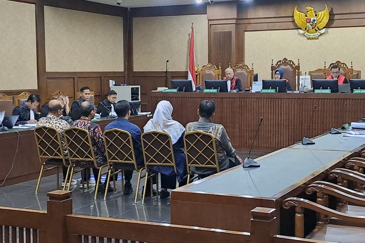 5 Pejabat Ombudsman Jadi Saksi di Sidang Dugaan Suap Eks Ketua Ombudsman Hery Susanto