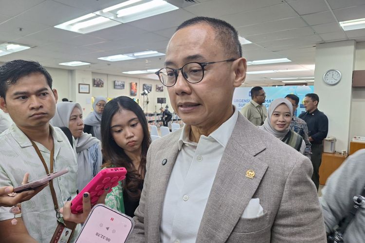 RUU Energi Baru dan Energi Terbarukan Masuk Tahap Akhir, DPR Bidik Kepastian Investasi Energi Bersih