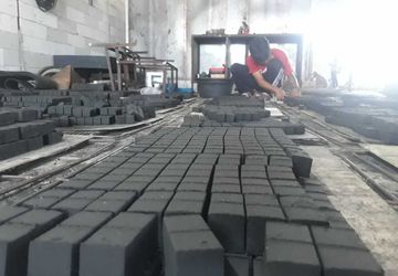 Briket Arang Kelapa: Limbah Jadi Komoditas Ekspor