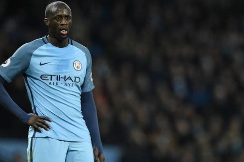 Belum Dimainkan, Yaya Toure Bingung dengan Keputusan Guardiola