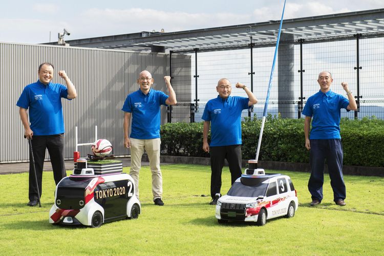 Field Support Robot (FSR) yang dikembangkan Toyota membantu penyelenggaraan Olimpiade