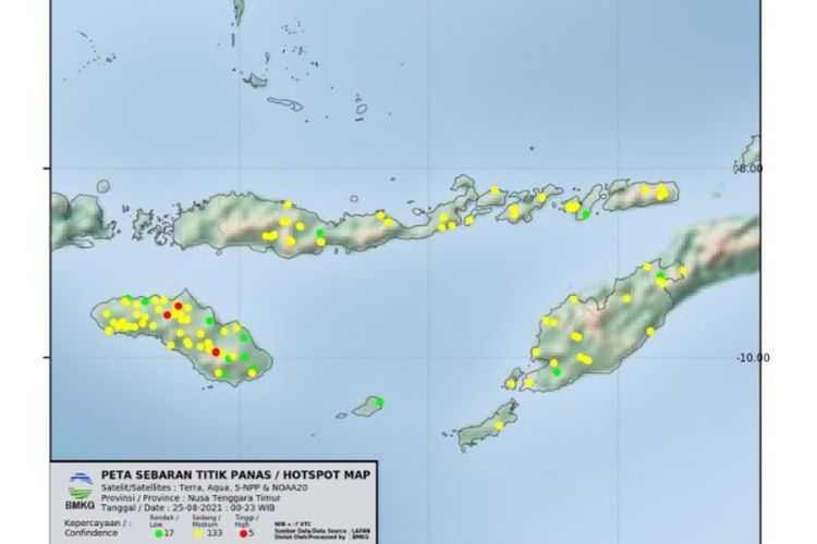 Beberapa titik panas (berwarna merah) muncul di Pulau Sumba, Nusa Tenggara Timur (NTT). 