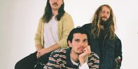 Lirik dan Chord Lagu Drag Me - Tiny Little Houses