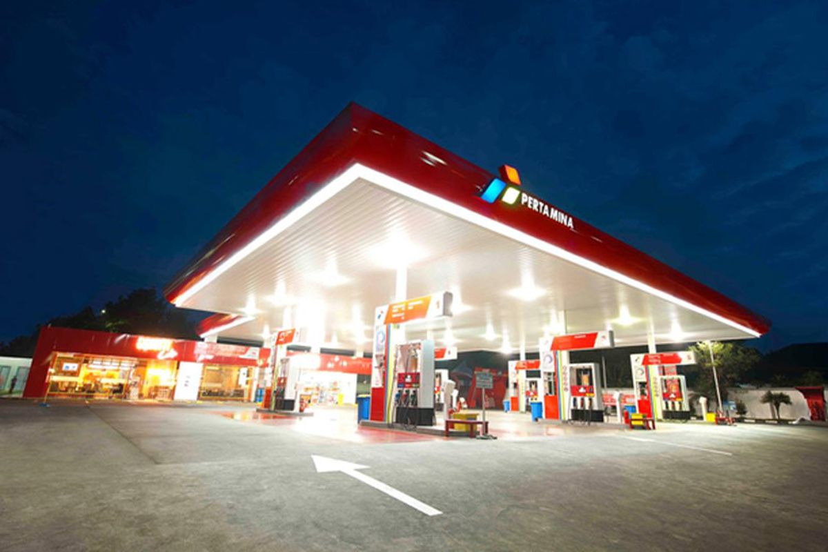 An illustration of one of the Pertamina fuel stations.