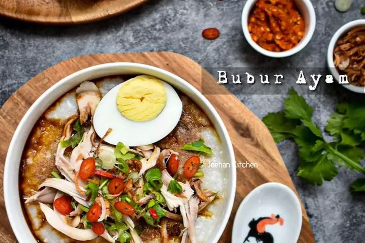 Bubur ayam bandung tanpa kuah. 