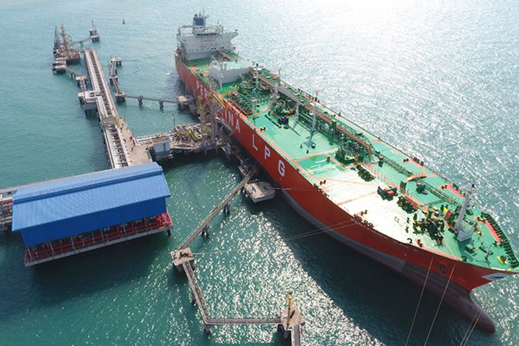 Transformasi Pertamina International Shipping menjadi Subholding Integrated Marine Logistics. 