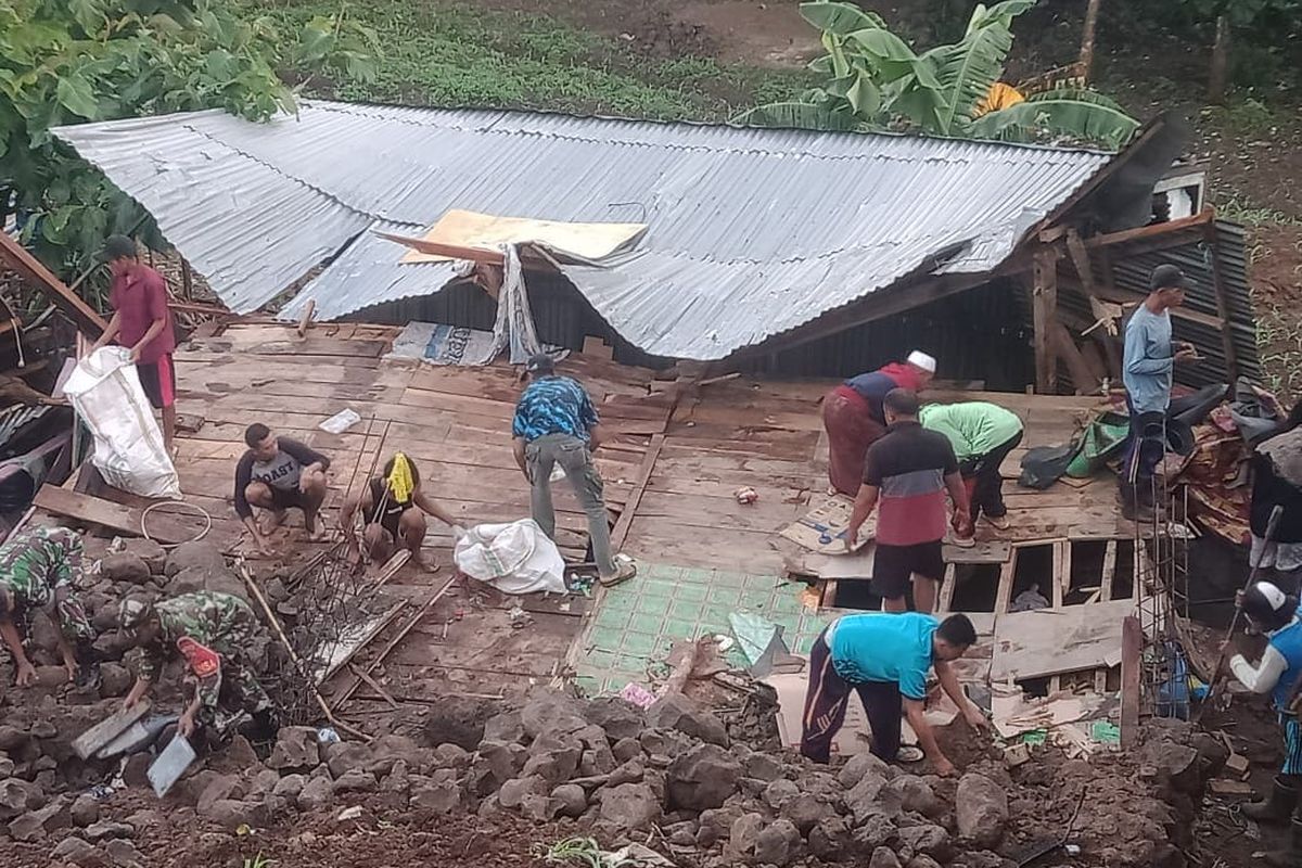 Banjir dan Longsor di Bima: 1 Rumah Ambruk, 410 Terendam