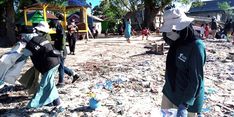 Bersihkan Pesisir Mattiro Sompe, Sulsel, Dompet Dhuafa Kumpulkan 1,2 Ton Sampah 