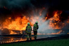 Pipa Pertamina Terbakar di Cimahi, Penyaluran Premium dari Ujung Berung ke Padalarang Dihentikan