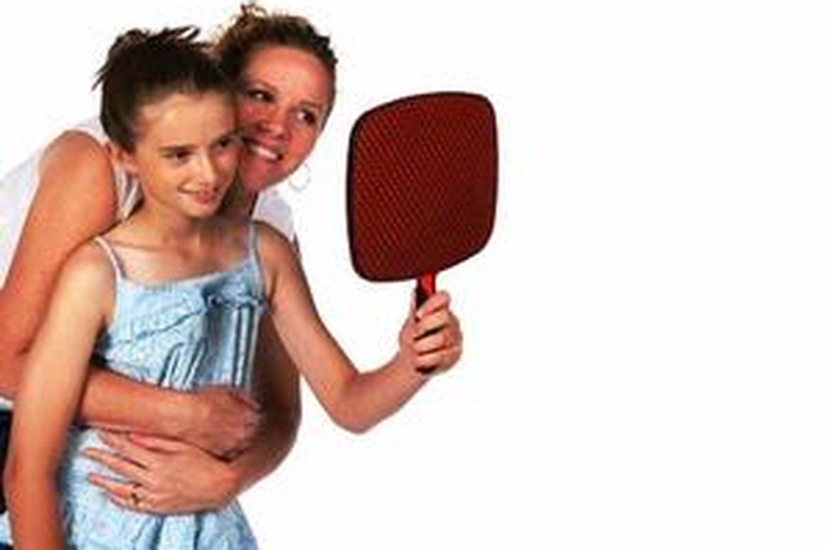 Perubahan bentuk tubuh Anda akan memberikan gambaran bagaimana bentuk tubuh anak perempuan Anda nantinya.