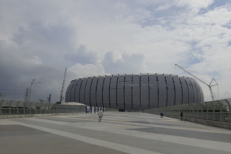 Tampak Depan Jakarta International Stadium (JIS) di Jakarta Utara, Jumat (14/1/2022)