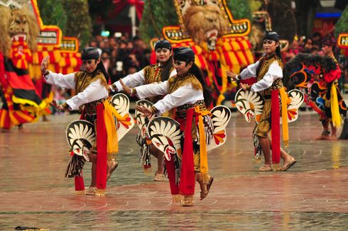 Tari Kuda Lumping: Asal-usul, Keunikan, dan Makna