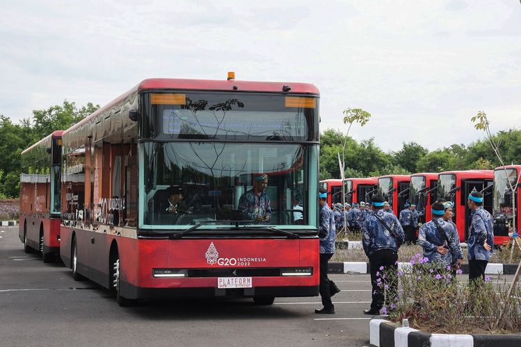 Bus listrik KTT G20 di Bali