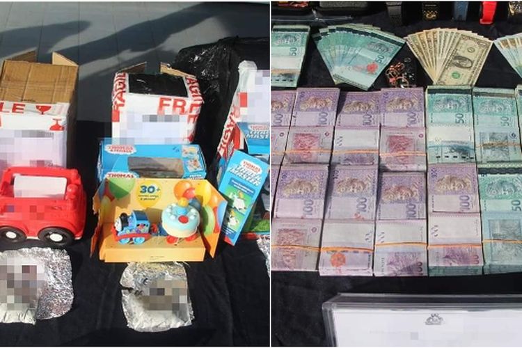 Sejumlah barang bukti yang berhasil diamankan kepolisian Malaysia saat meringkus sindikat pengedar narkoba di Malaysia yang mencoba menyembunyikan obat-obatan terlarang dalam mainan anak-anak untuk diekspor ke luar negeri.