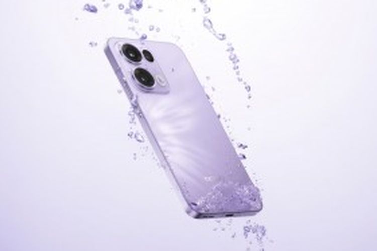 Oppo Reno 13 reguler dan Oppo Reno 13 Pro juga sudah tersertifikasi IP dengan rating IP 68/69 untuk ketahan terhadap debu dan air.