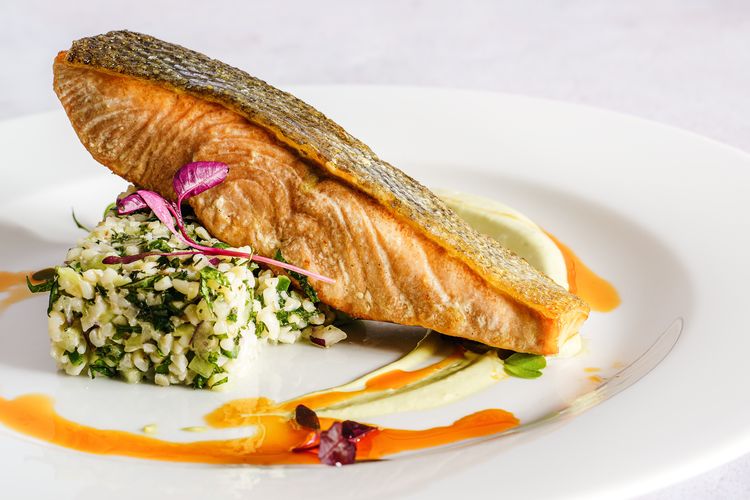 Salmon, makanan untuk penderita stroke termasuk ikan salmon