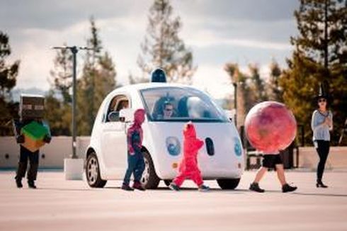 Tanpa Sopir, Mobil Google Aman untuk Anak-anak