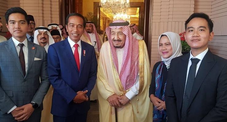 Jokowi dan Keluarganya Digugat ke PTUN atas Dugaan Nepotisme