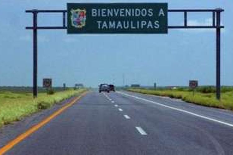 Gerbang perbatasan negara bagian Tamaulipas, Meksiko. Negara bagian ini sudah bertahun-tahun menjadi ajang perang antarkartel narkoba yang memakan banyak korban jiwa.